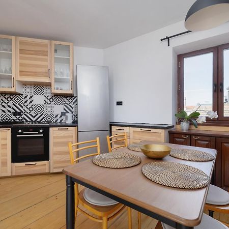 3 Bedroom Apartment-Aleja Daszynskiego- Grzegorzki Cracovie Extérieur photo